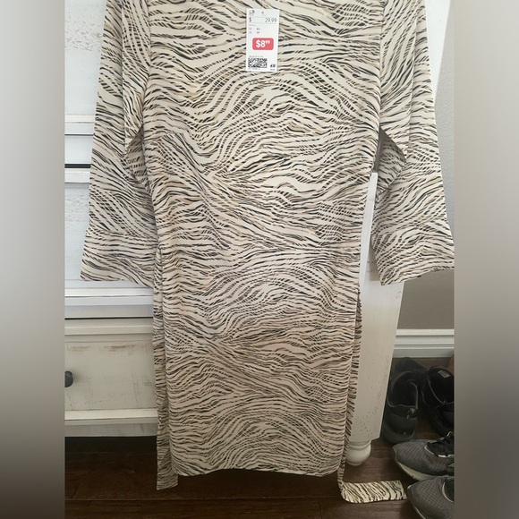 H&M Shift Dress with Waist Tie - XS - Beige, Black & White - Picture 3 of 7